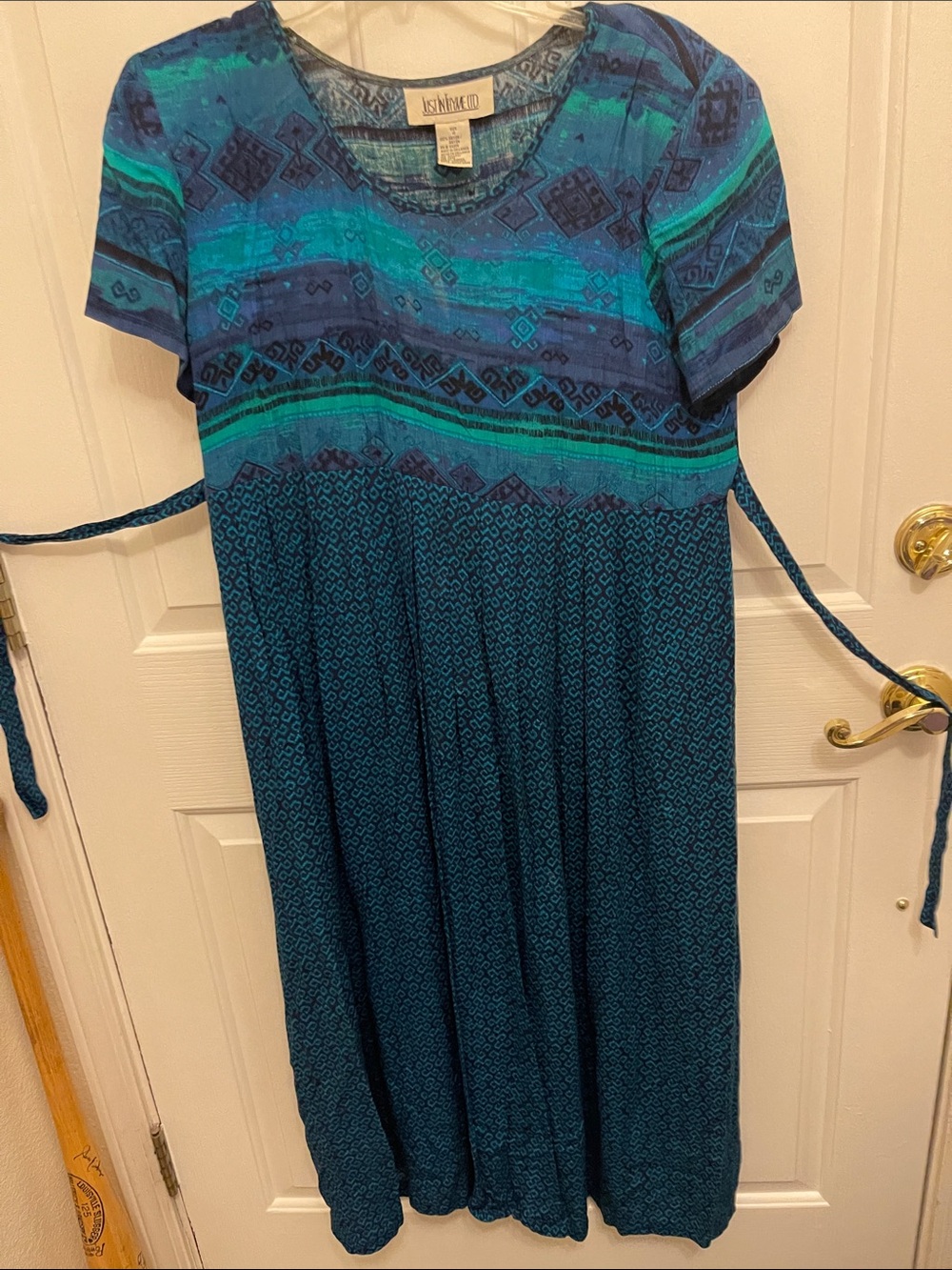 Just In Thyme LTD Blue & Teal Mixed-Print Short Sleeve Midi Dress